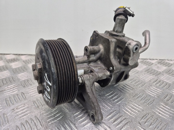 BMW 5 GT F07 535i servo čerpadlo LH2115369 N55B30A