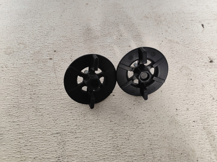 HYUNDAI I20 II III Vis Support plaque Roues de la roue de secours