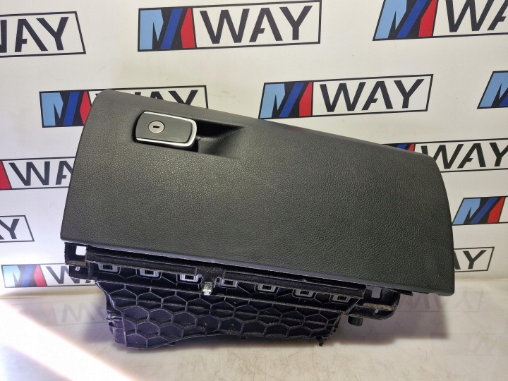 9228283 BMW F30 F31 CASSETTO PORTAOGGETTI passeggeri EUROPA Originale