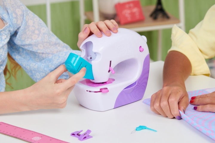 Швейна машина дитяча Spin Master Cool Maker Stitch 'N Style — фото 10