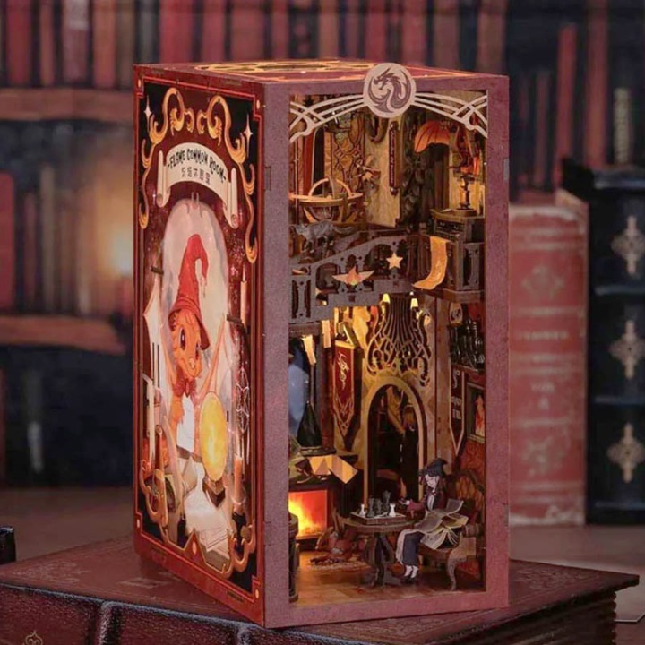 Book nook DIY CuteBee Вогняний Дракон LED 259 ел. — фото 11