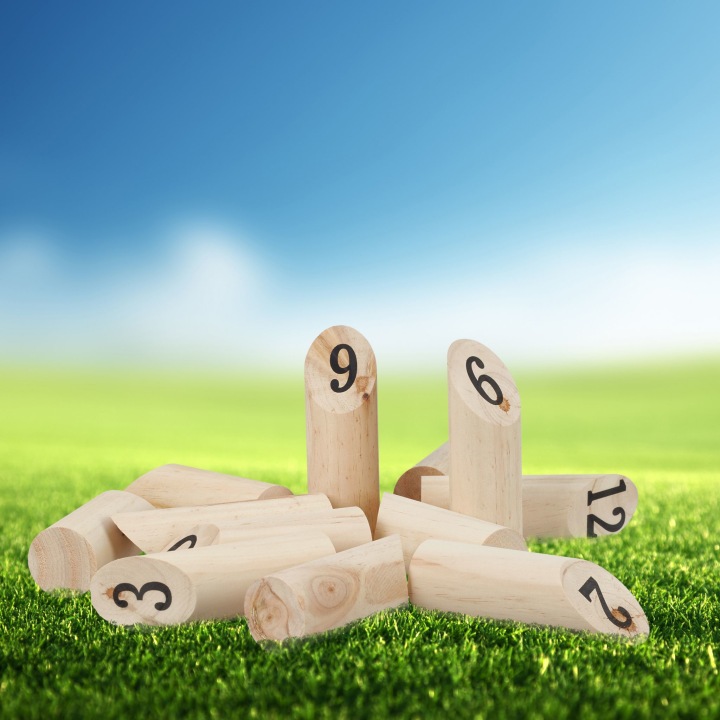 Гра вікінгів Kubb, скандинавська гра кидальна (після повернення) — фото 3