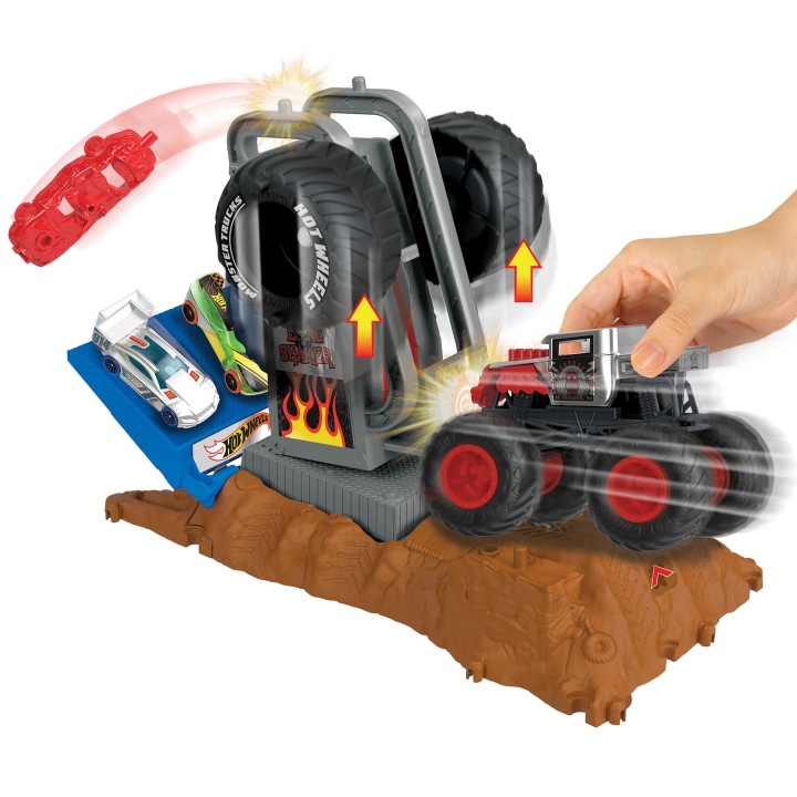 Hot Wheels Monster Trucks Арена Racing Challenge шини HNB88 Bone Шейкер — фото 3