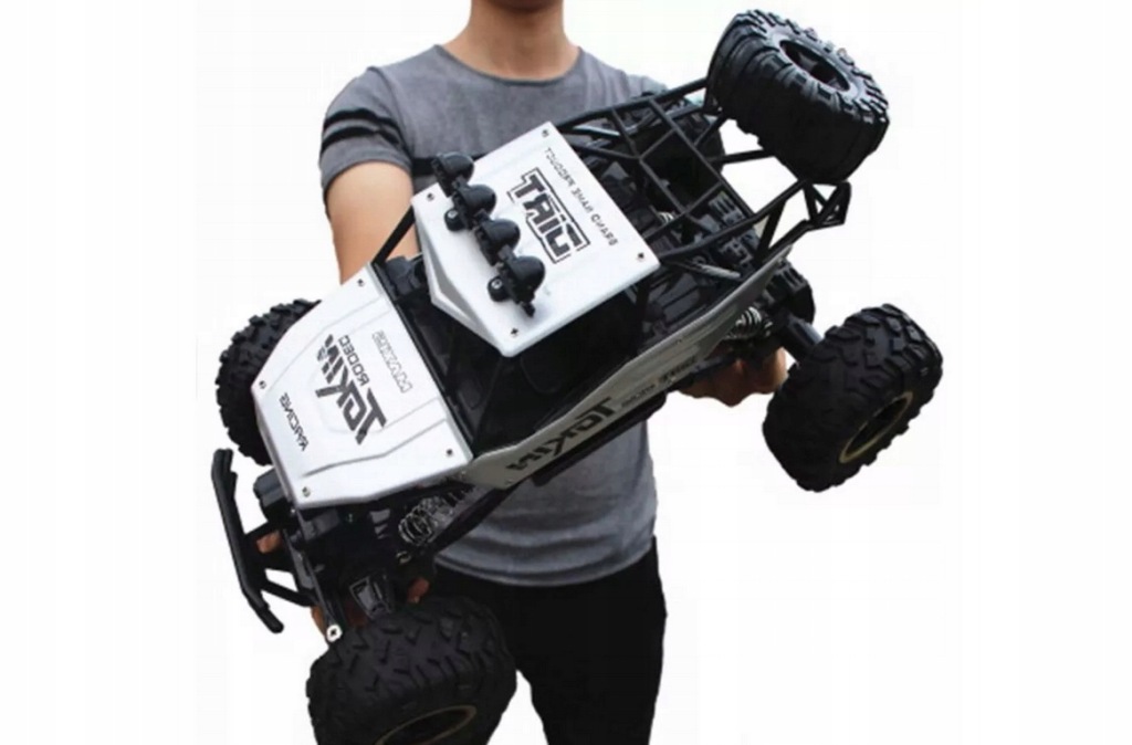 SAMOCHÓD ZDALNIE STEROWANY TERENOWY 4x4 METAL AUTO RC Pilot Akumulator DUŻY