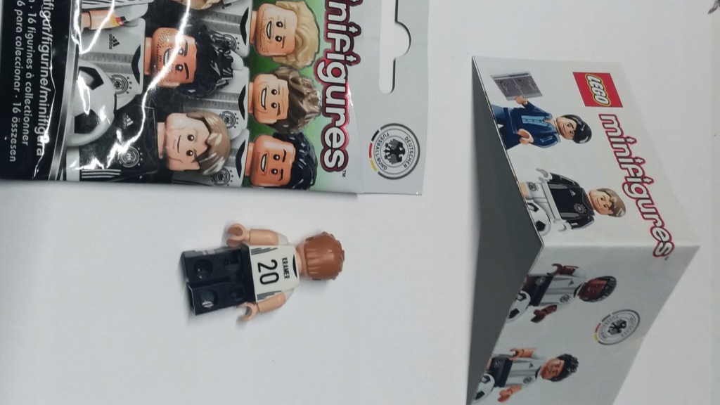 154j. Lego 71014 KRAMER piłkarz 20