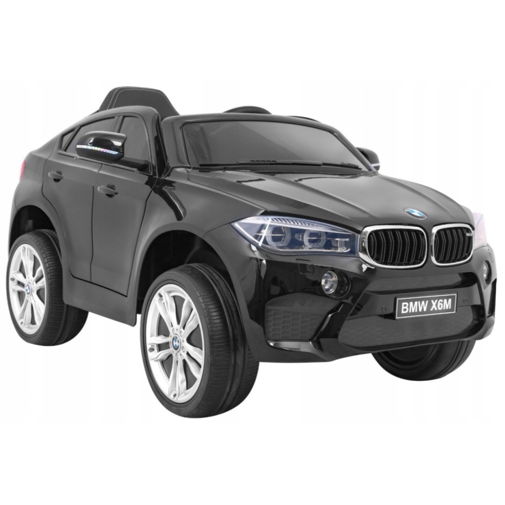 Samochód BMW czarny, czerwony, srebrny
