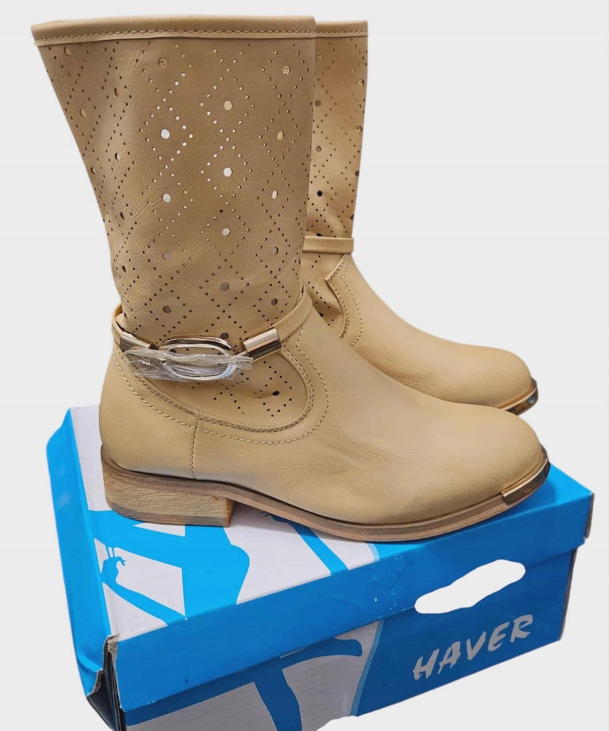 Botki dziewczęce beżowe ażurowe klamerka r.33 wkładka 21 cm