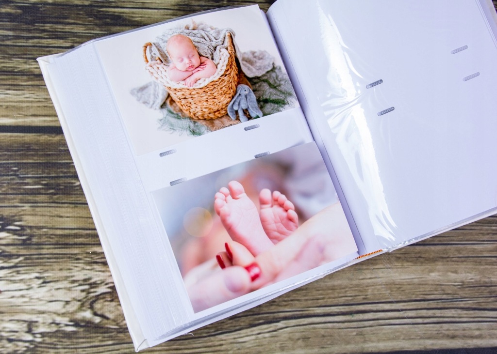 ALBUM DZIECIĘCY NA 300 ZDJ IMIĘ DZIECKA PREZENT PERSONALIZOWANY NADRUK UV