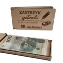 Zdjęcie oferty: DREWNIANE PUDEŁKO NA PIENIĄDZE URODZINY ZASTRZYK GOTÓWKI Twój grawer Kartka