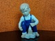 Zdjęcie oferty: Porcelanowa figurka chłopca układającego klocki
