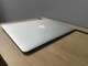 Zdjęcie oferty: MacBook Air 13” i5 / 8GB / 256GB + ładowarka dobry stan