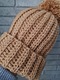 Zdjęcie oferty: Czapka na zimę. Ręcznie wykonana. Kolor jasno brązowy, karmelowy.