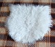 Zdjęcie oferty: BIAŁE DYWANIKI TYPU FLOKATI ZE SZTUCZNEGO FUTRA SKÓRA OWCZA MIĘKKI 
