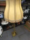 Zdjęcie oferty: Klasyczna lampa podłogowa – mosiądz, elegancki abażur z frędzlami