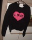 Zdjęcie oferty: Mięciutki ciepły sweterek z sercem_ COSMODA_ roz. M/L