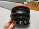 Zdjęcie oferty: Sena kask rowerowy Premium R1 interkom Bluetooth rozmiar L akcesoria