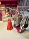 Zdjęcie oferty: PLAYMOBIL przenośny butik + dodatkowe sukienki i torebki 