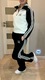 Zdjęcie oferty: Damski dres Adidas na fliście