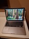 Zdjęcie oferty: MacBook Pro M1, 13" 16GB RAM / 256GB - macOs 26 Tahoe
