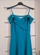Zdjęcie oferty: Turkusowa sukienka maxi z odkrytymi ramionami, rozcięcie z przodu, r. M 