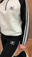 Zdjęcie oferty: Damski dres Adidas na fliście