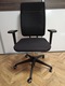 Zdjęcie oferty: Firmowe krzesło,fotel do biurka, regulowane, obrotowe