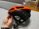Zdjęcie oferty: Sena kask rowerowy Premium R1 interkom Bluetooth rozmiar L akcesoria