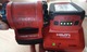 Zdjęcie oferty: Hilti 22V latarka, ładowarka i dwie baterie 1.6