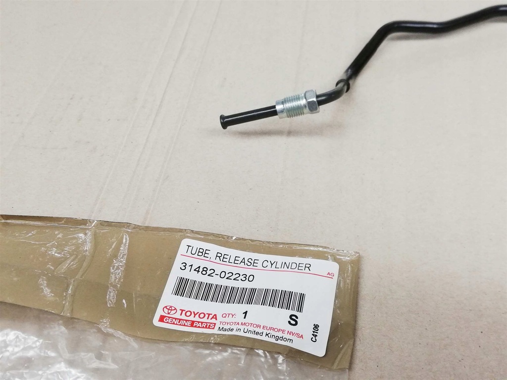 фото №4, Corolla e12 02-07 1,4 трубка шланг сцепления