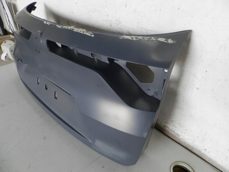 фото №4, Renault megane iv накладка решётка радиатора крышка багажника задняя kombi