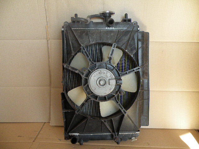 фото №1, Радиатор вентилятор daihatsu materia
