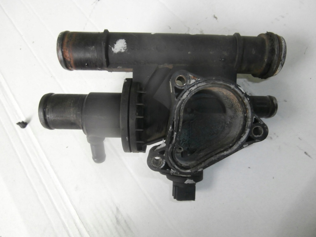 фото №2, Корпус термостата opel movano i a master 2.2 dci