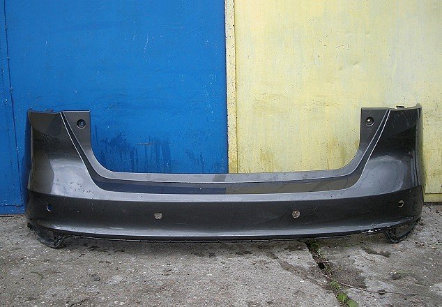 фото №1, Ford focus mk6 f1eb-17906-a 15-16r. бампер задняя gd