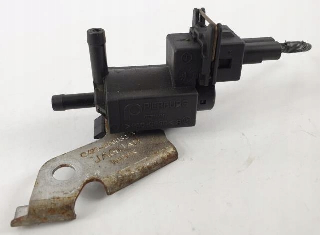фото №1, Клапан вакууму jaguar xf lift 2.2 d 70435600