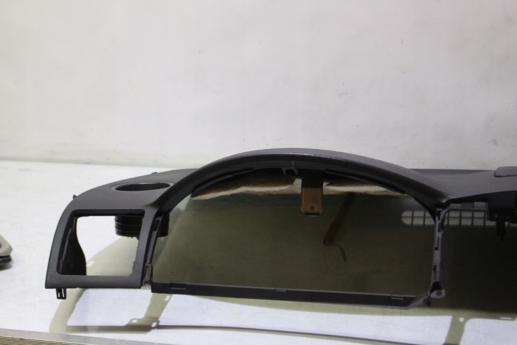 фото №2, Панель приладів приладова corolla verso