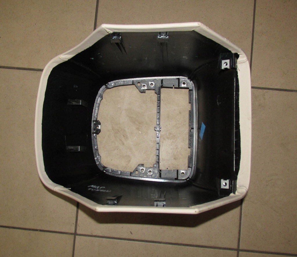 фото №4, Maserati quattroporte туннель средний задняя