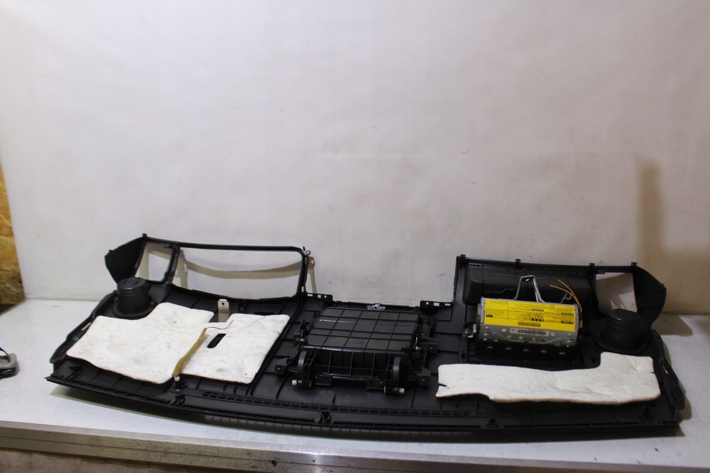 фото №6, Панель приладів приладова corolla verso