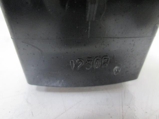 фото №7, Панель кнопка скло правий перед grand voyager 08-