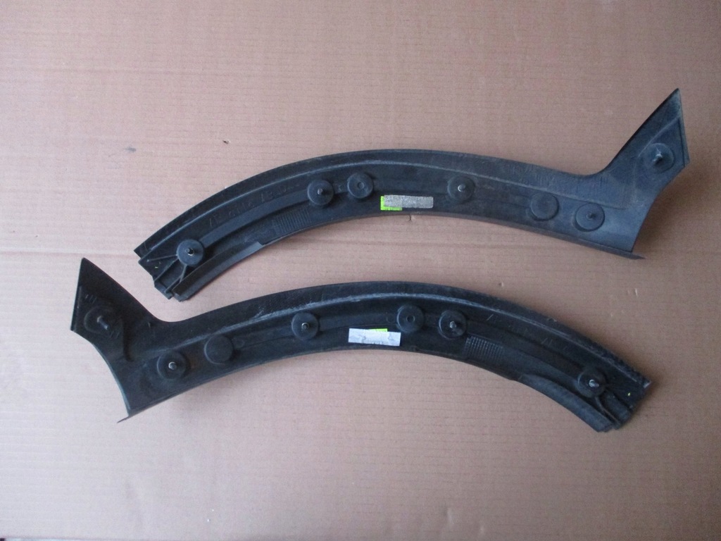 фото №2, Молдинг бампера левая задняя citroen ds3 racing