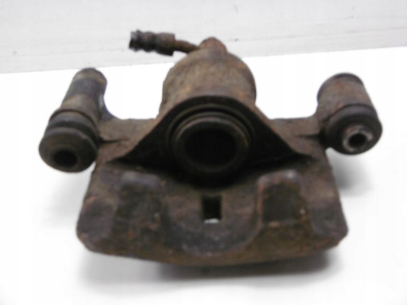 фото №7, Camry 3 iii xv10 92-96 супорт задня правий 4d sedan