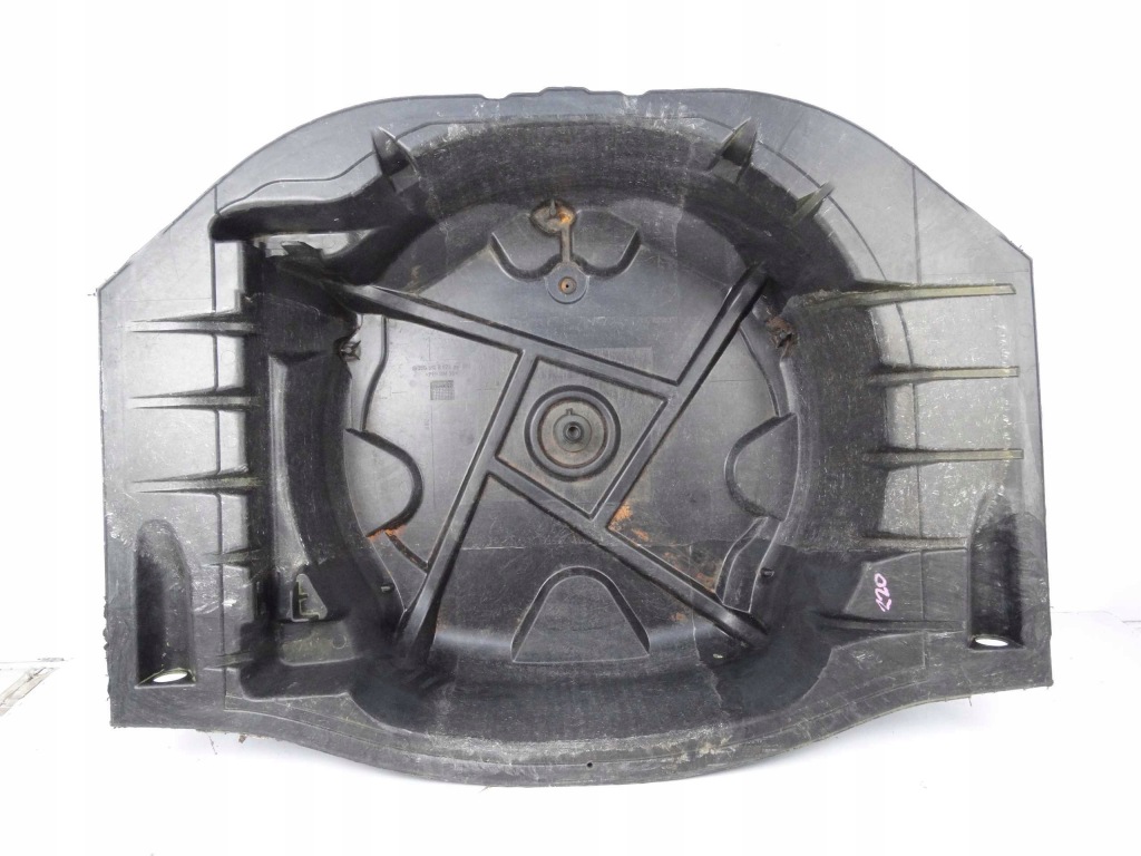 фото №1, Mercedes s w220 вкладыш кронштейн колеса запасного