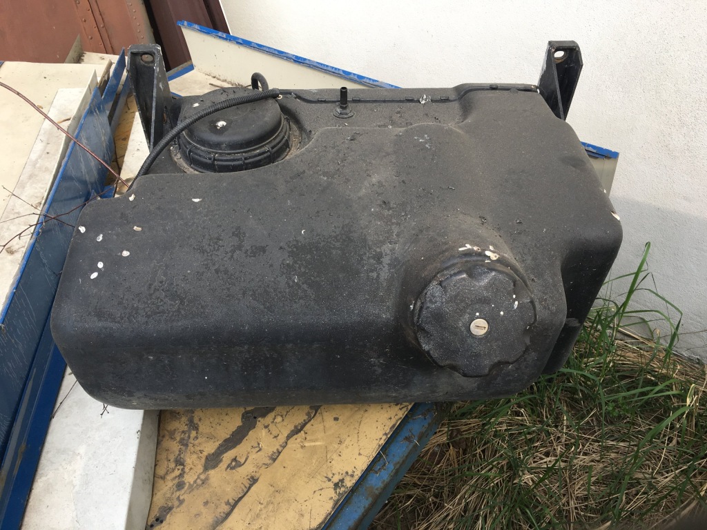 Купити Bak , бак пального renault mascott 2.8 tdi 01'