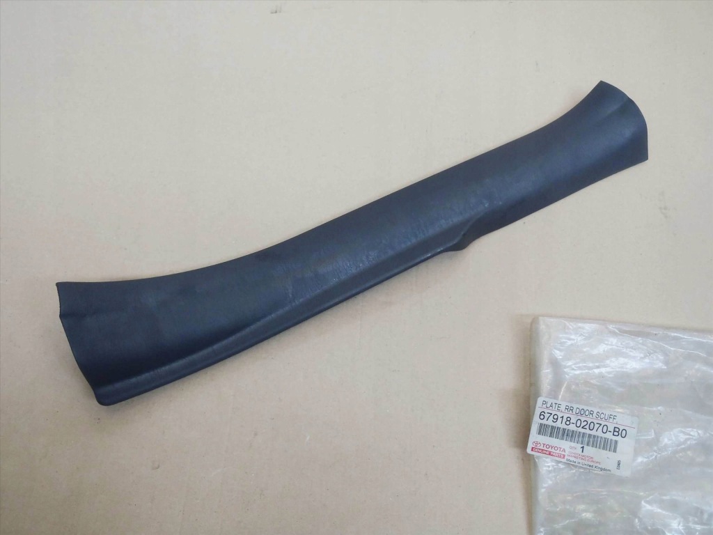 фото №2, Corolla e12 02-07 защита молдинг порог порог задняя