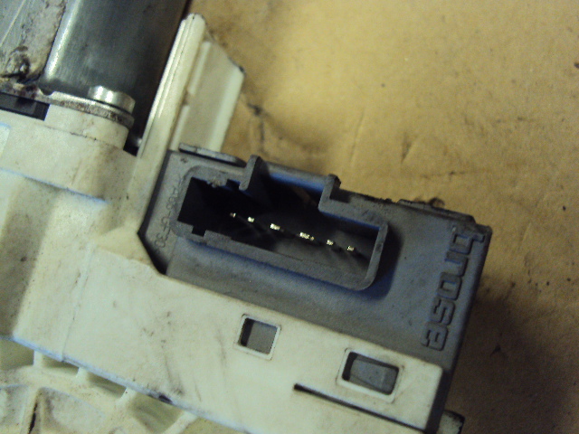 фото №2, Моторчик вікон правий перед range rover sport