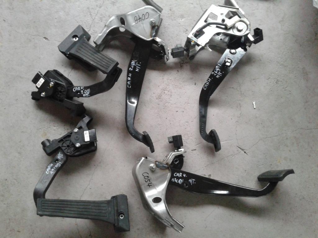 фото №1, Kia carens iv 2014 1.7 педаль газу зчеплення гальма