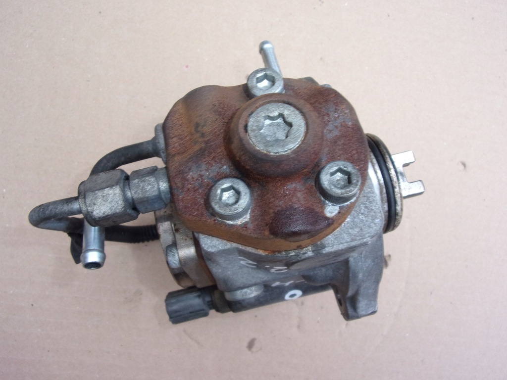 фото №4, Насос упорскування mazda 6 ii gh 2.2 mzr-cd r2aa13800