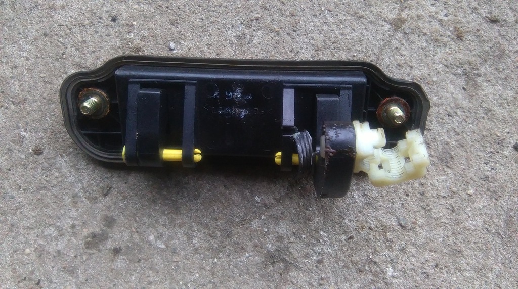 фото №2, Mazda mpv ручка кришки