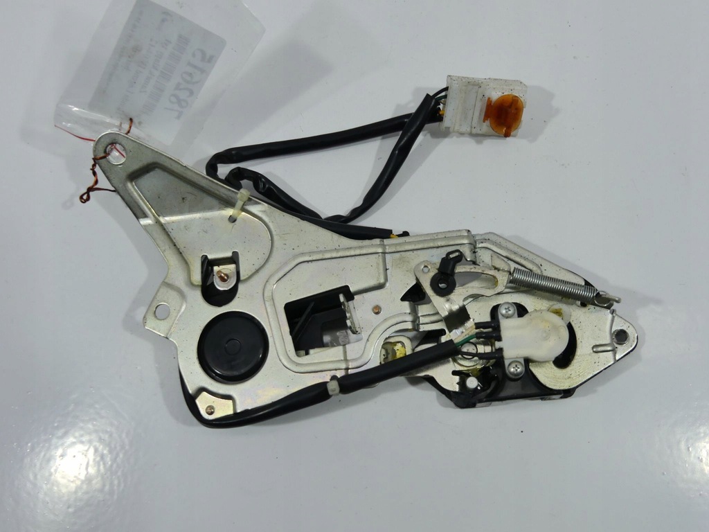 фото №3, Honda legend iv kb1 замок кришки задня задній