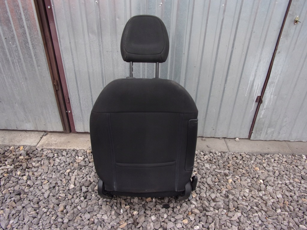 фото №9, Сиденье правый пассажира с подушка peugeot 301 eu