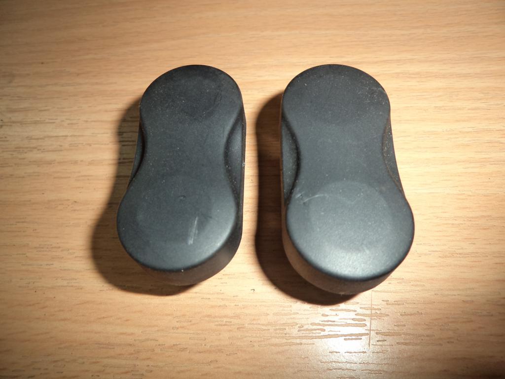 фото №1, Sandero заглушка кнопка консолі кнопка панелі